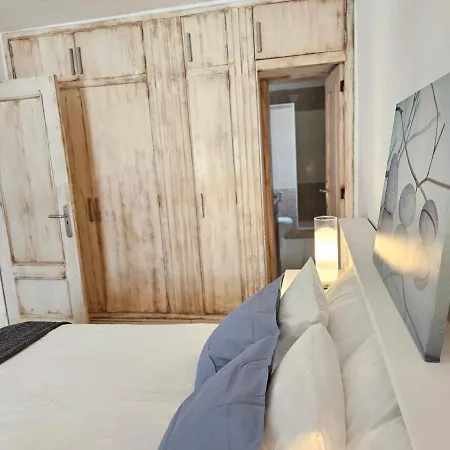 New Holidays & Pool ,aircond , Playa De Americas, Tenerife Arona (Tenerife)