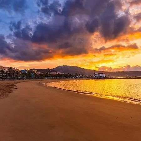 New Holidays & Pool, Aircond, Playa De Americas, Tenerife Arona (Tenerife)