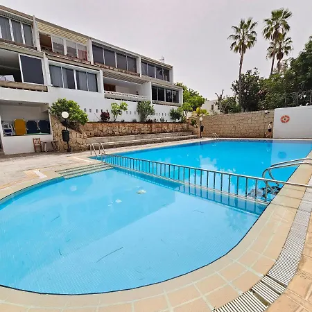 New Holidays & Pool ,aircond , Playa De Americas, Tenerife * Arona (Tenerife)